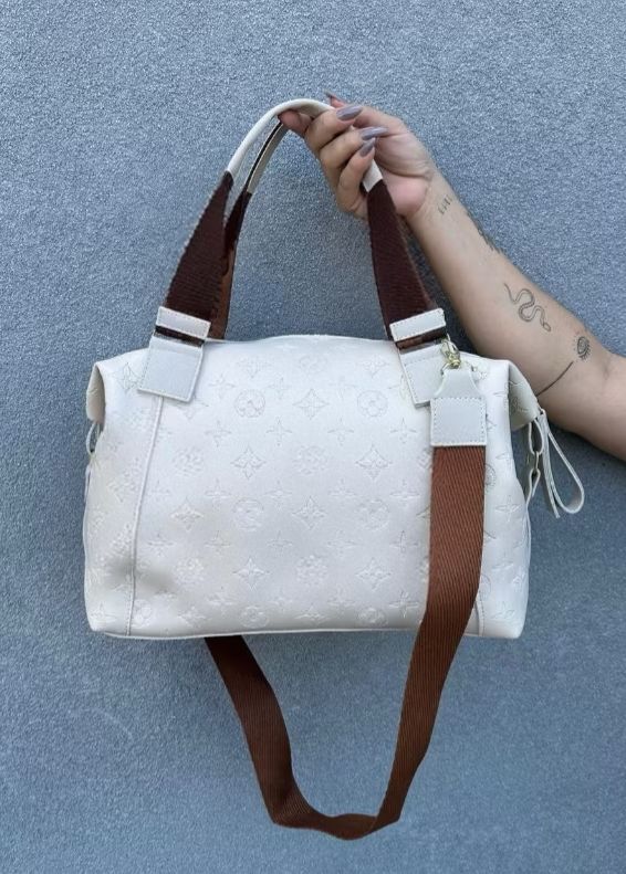 Bolsa LV de Couro Grande 2 em 1