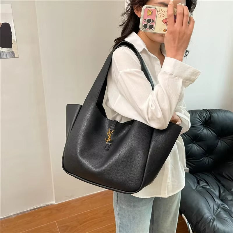 Bolsa Grande de Couro Primeira Linha